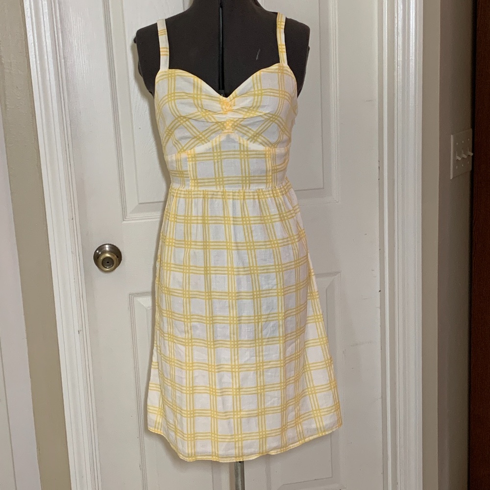 3/ $25 Yellow Plaid Sundress Old Navy Sz 8
